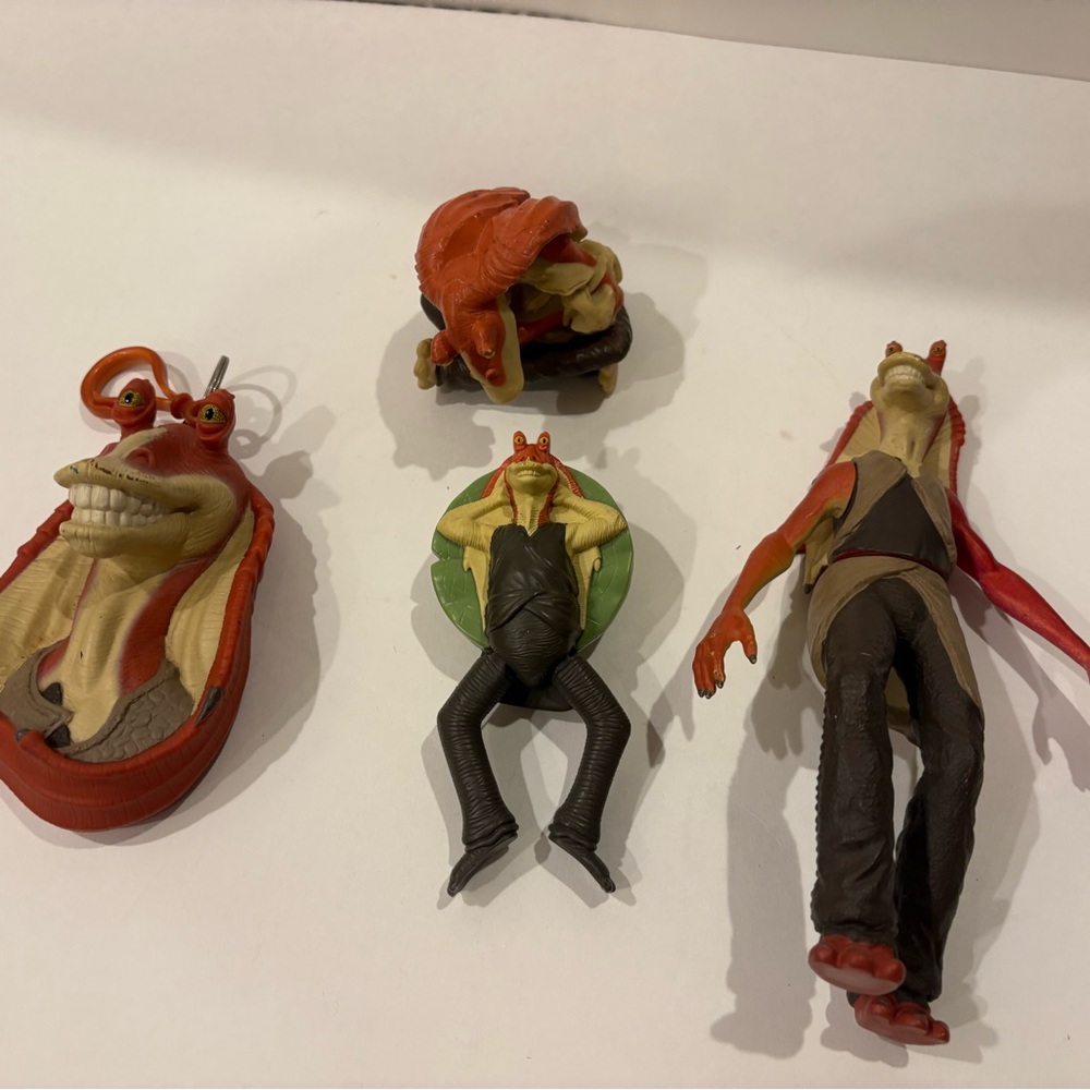 Jar Jar Binks Star Wars Toy lot of 4 - Picture 3 of 16
